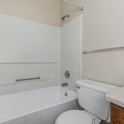 kitchen at Fieldcrest Walk in Covington, GA