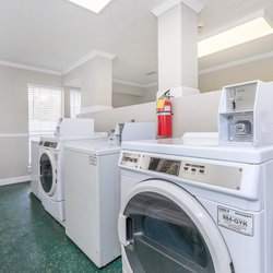 laundry room at Fieldcrest Walk in Covington, GA